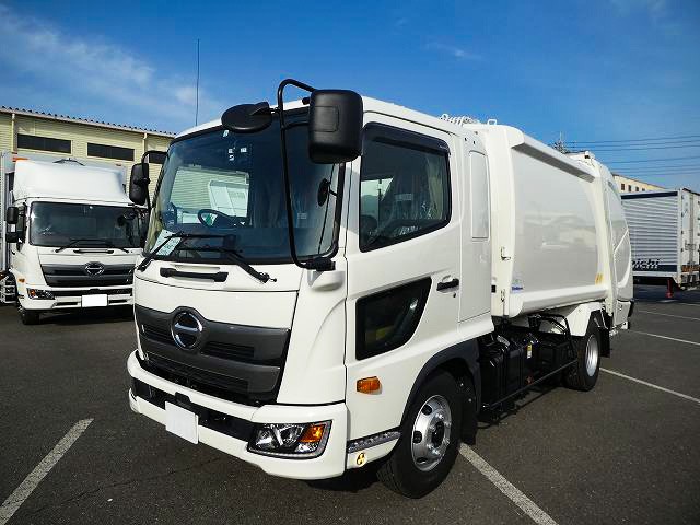 日野レンジャー  中型パッカー車(塵芥車)