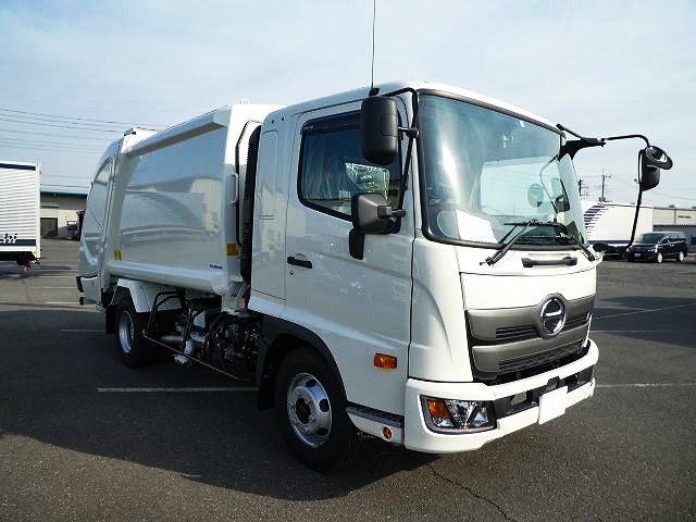 日野レンジャー  中型パッカー車(塵芥車)
