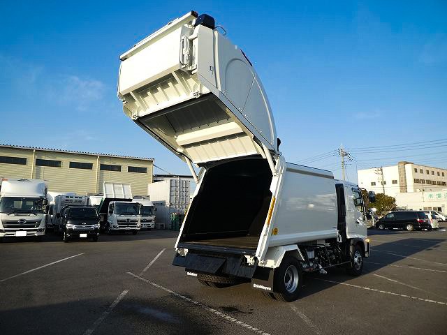 日野レンジャー  中型パッカー車(塵芥車)