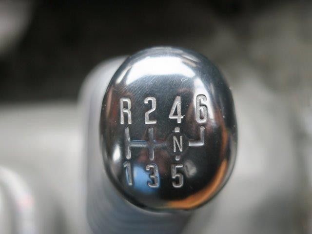 いすゞフォワード  中型パッカー車