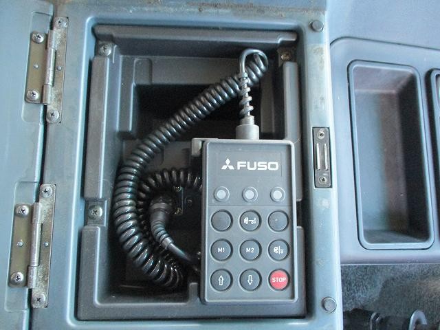 中古トラック 三菱ふそう平ボディアルミブロック #21