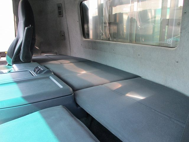 中古トラック 三菱ふそう平ボディアルミブロック ＃23