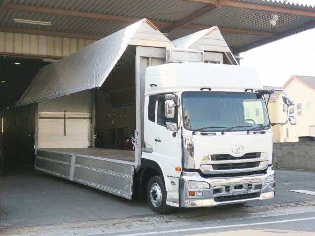 UDトラックス クオン 大型アルミウィング