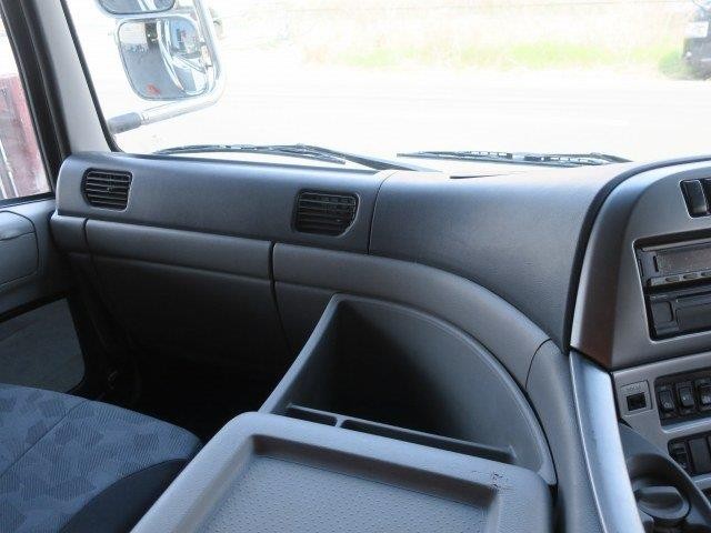 中古トラック UDトラックスアルミウィング #13