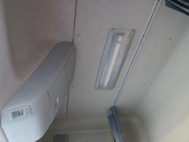 中古トラック UDトラックスアルミウィング #24