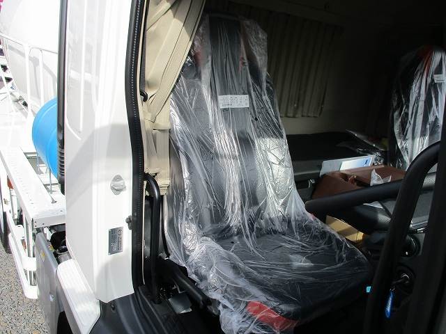 中古トラック 日野コンクリートミキサー車 #17