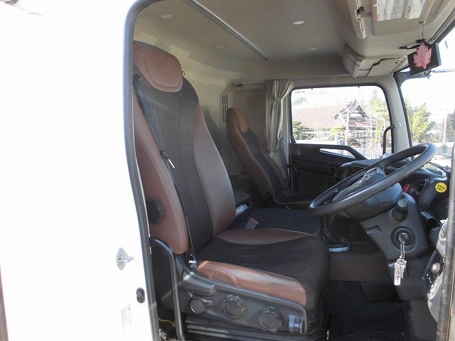 中古トラック 日野冷蔵冷凍車 #15