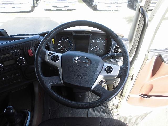 中古トラック 日野冷蔵冷凍車 #17