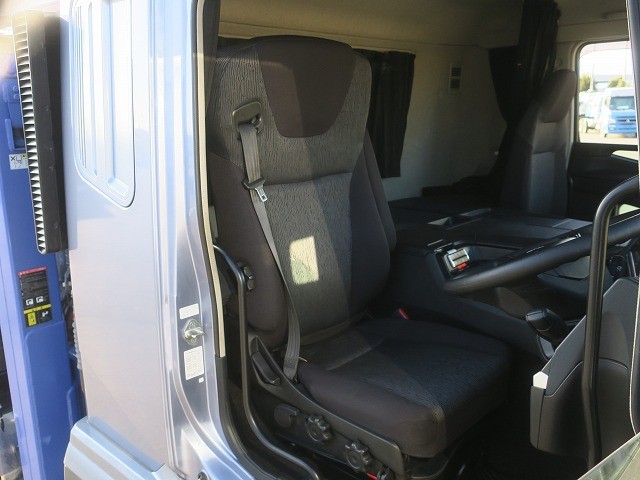 中古トラック 三菱ふそうクレーン付 #13