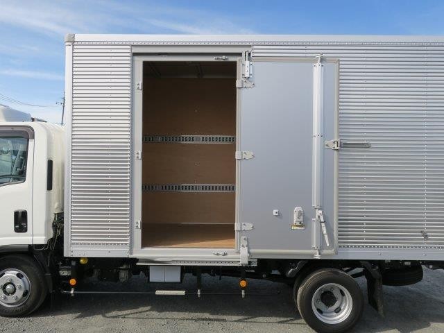 中古トラック いすゞアルミバン #9
