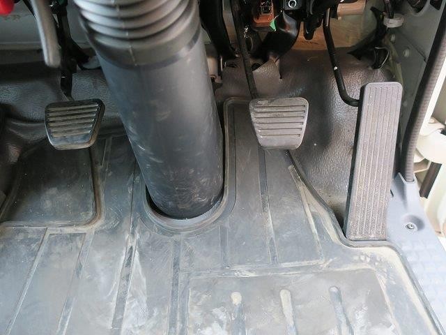 いすゞエルフ 小型アルミバン 