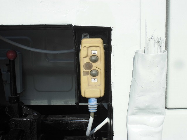 中古トラック UDトラックスセルフローダー #10