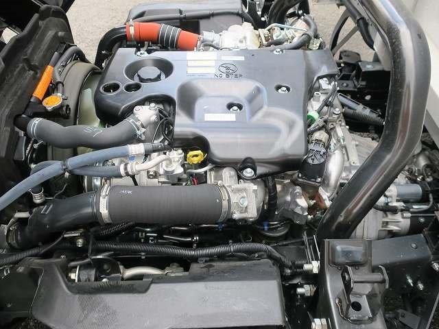 いすゞ小型アルミウィング