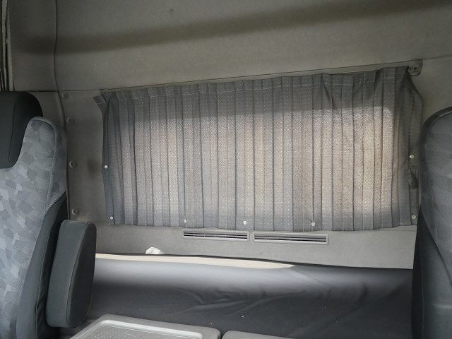 中古トラック UDトラックストラクタヘッド ＃22