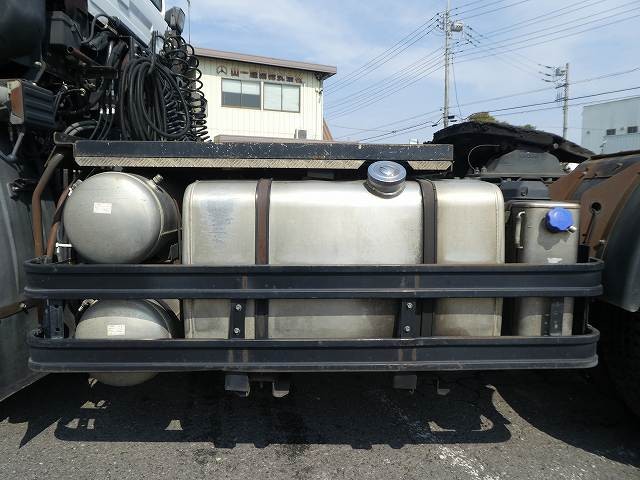 中古トラック UDトラックストラクタヘッド ＃6