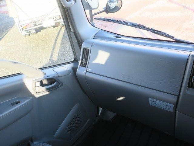 中古トラック いすゞ平ボディ #13