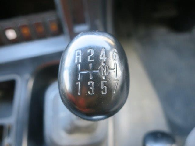 中古トラック いすゞ粉粒体運搬車(飼料運搬車) #15