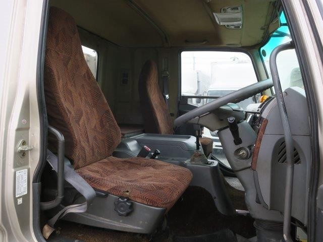 中古トラック 三菱ふそうクレーン付平ボディ #13