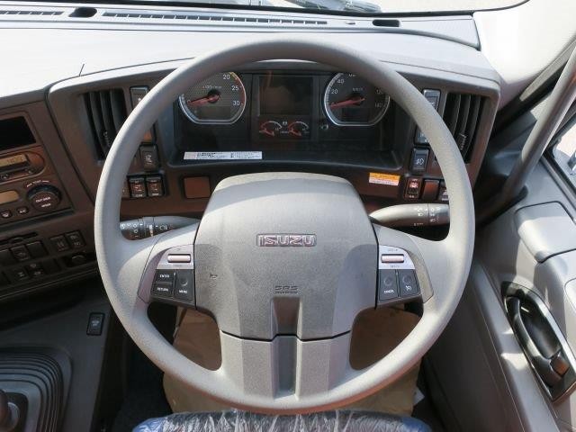 中古トラック いすゞ冷凍ウィング #18