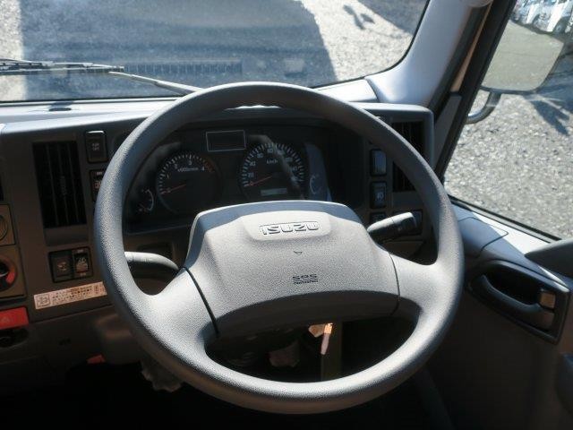 中古トラック いすゞアルミバン #17