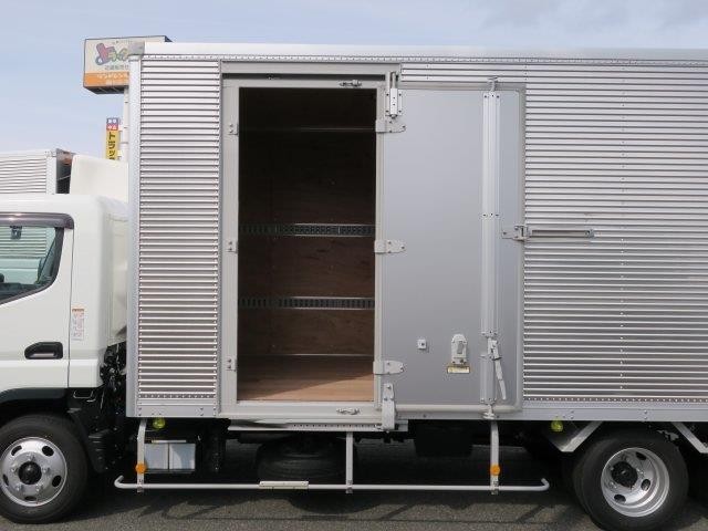 中古トラック 三菱ふそうアルミバンPG付 #9