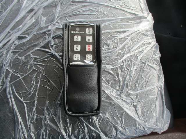 中古トラック 日野粉粒体運搬車(飼料運搬車) #22