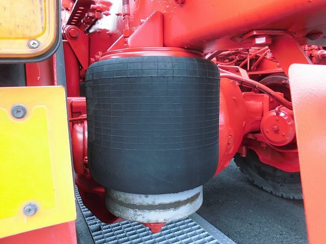 中古トラック UDトラックストラクタ ＃12