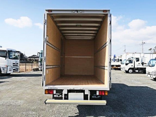 中古トラック いすゞアルミバン ＃7