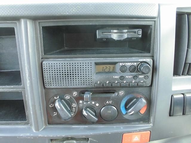 中古トラック いすゞクレーン付平ボディ #18