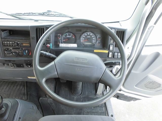 中古トラック いすゞクレーン付平ボディ #17