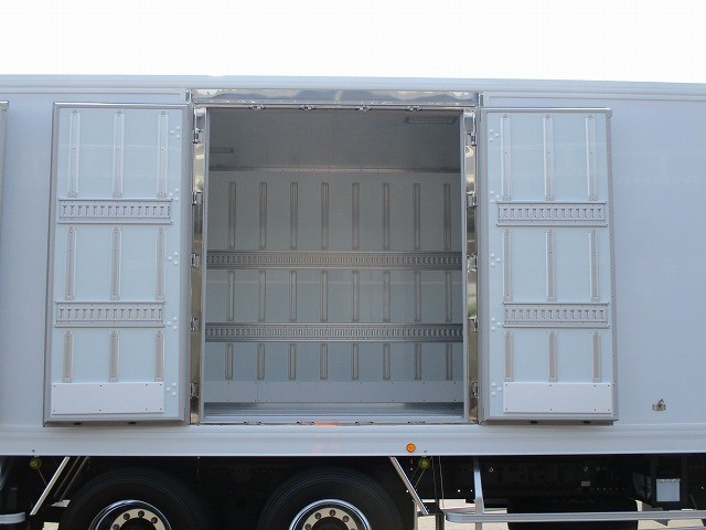 中古トラック 日野冷凍バン #8