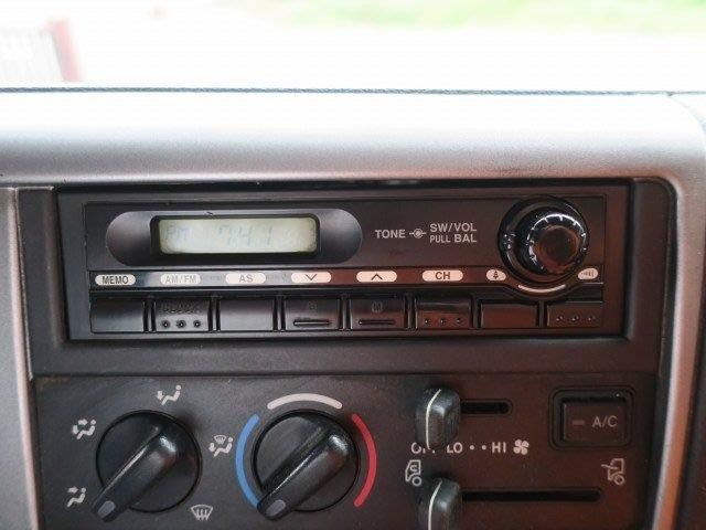 中古トラック 日野粉粒体運搬車 #18