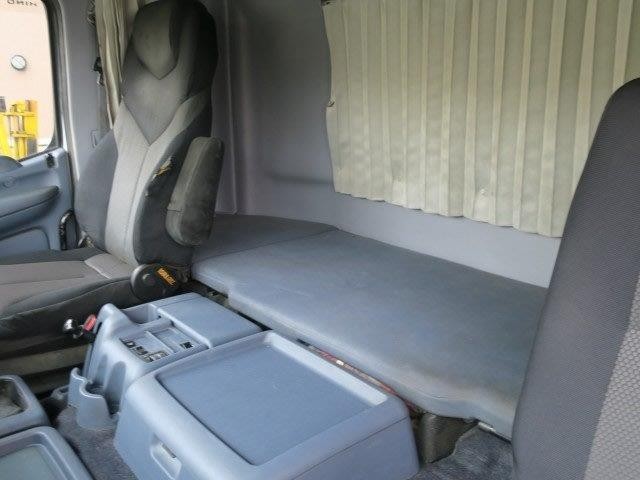 中古トラック 日野粉粒体運搬車 #23