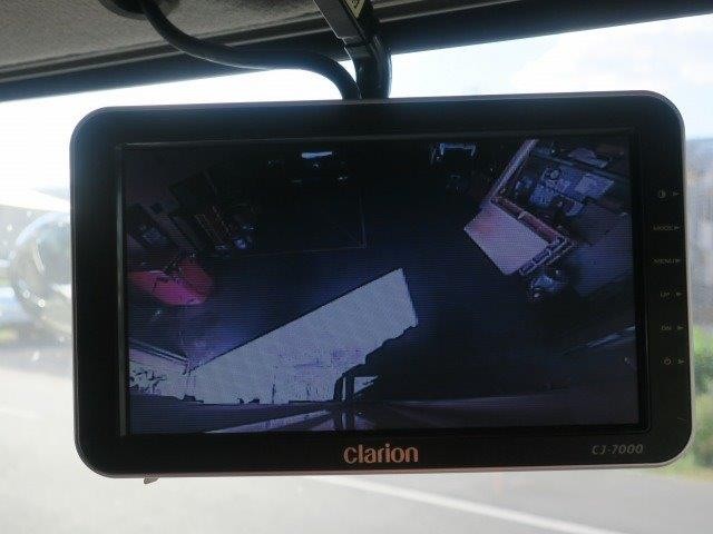 UDトラックス コンドル 中型アルミウィング