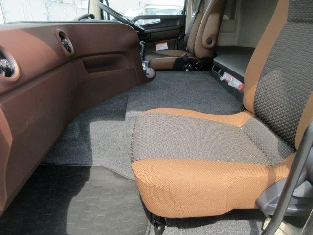 中古トラック 日野冷凍バン #22