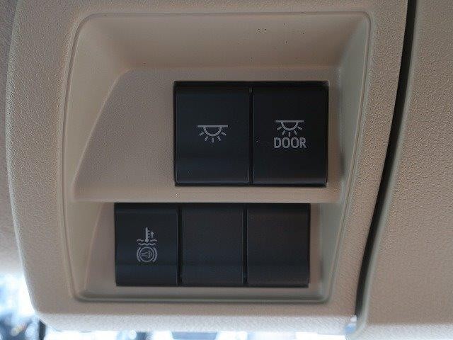 中古トラック 日野クレーン付平ボディ #19