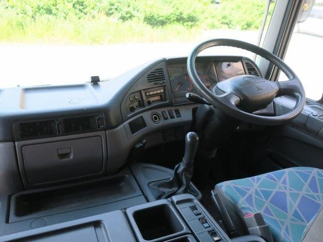 中古トラック 日野粉粒体運搬車 #13