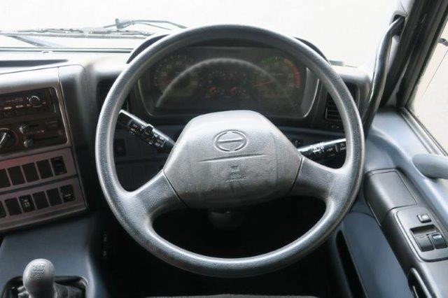 中古トラック 日野平ボディアルミブロック #16