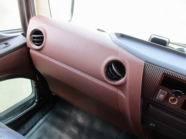 中古トラック 日野パッカー車(塵芥車) #17