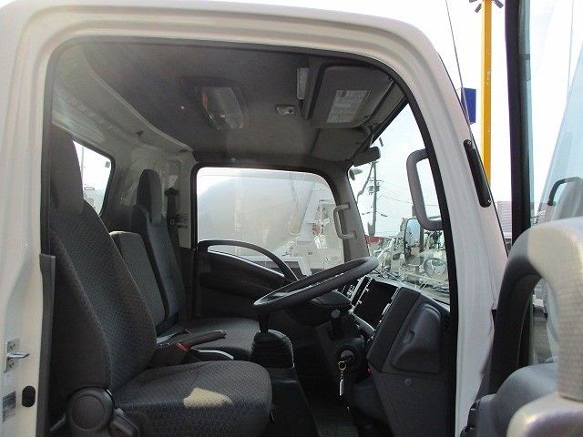 中古トラック いすゞ車載車 #13