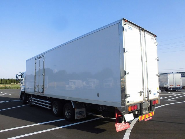 中古トラック いすゞ冷凍バン #4