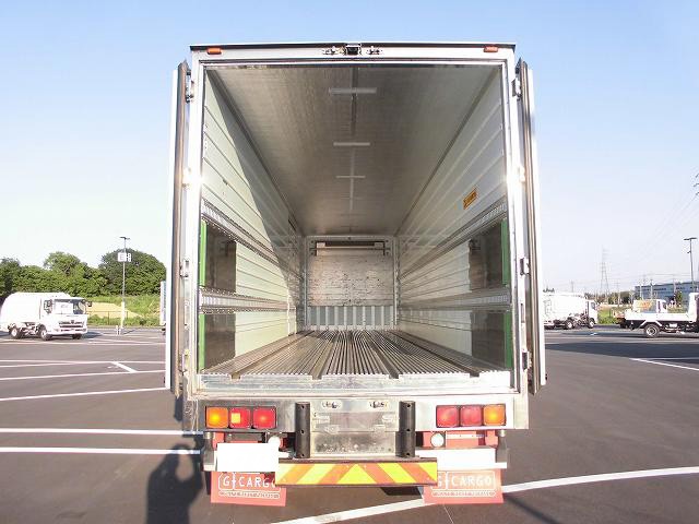 中古トラック いすゞ冷凍バン #7