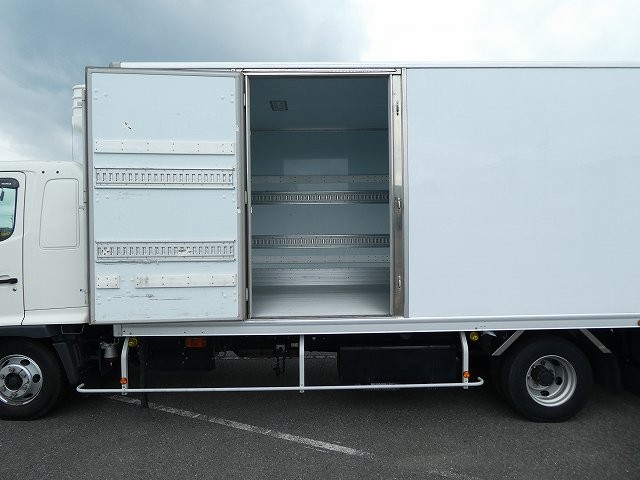 中古トラック 日野冷凍バン #9