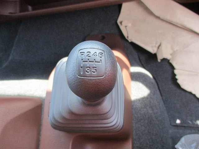 中古トラック 日野クレーン付平ボディ #17