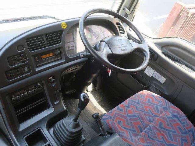 中古トラック いすゞコンテナ専用車 #13