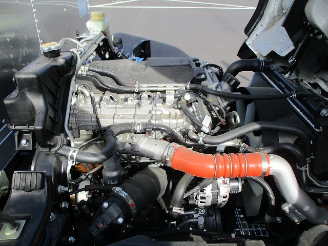 中古トラック 三菱ふそうアルミバン #11