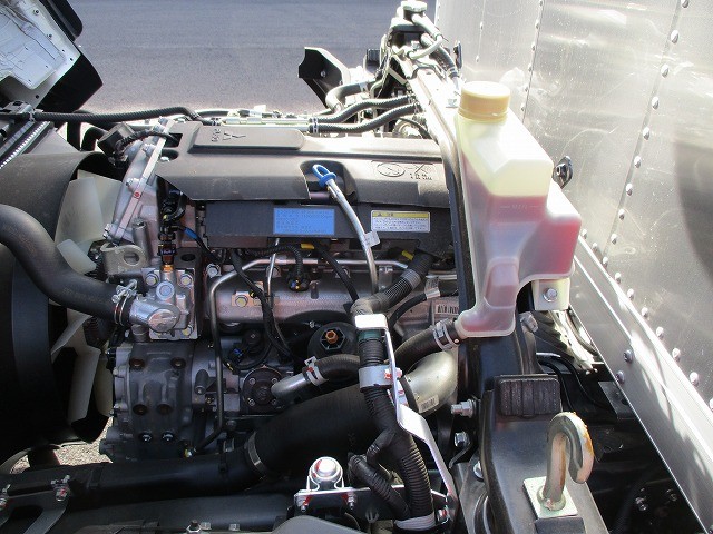 中古トラック 三菱ふそうアルミバン #12