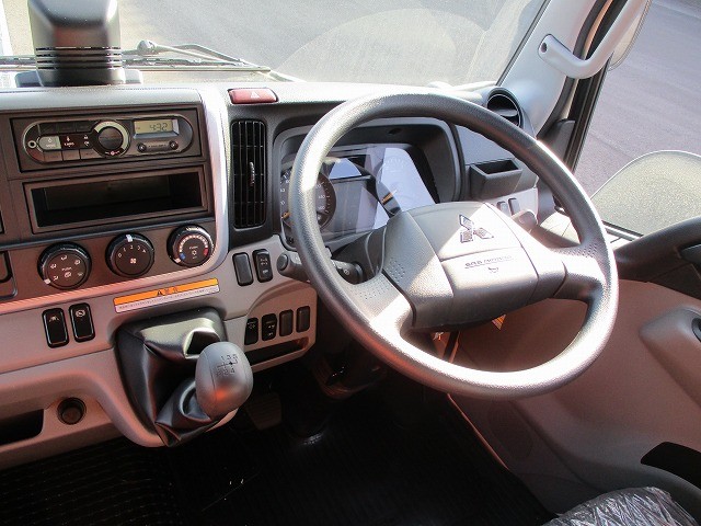 中古トラック 三菱ふそうアルミバン #15