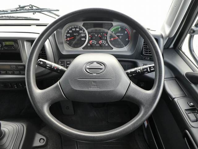 中古トラック 日野冷凍バン #15