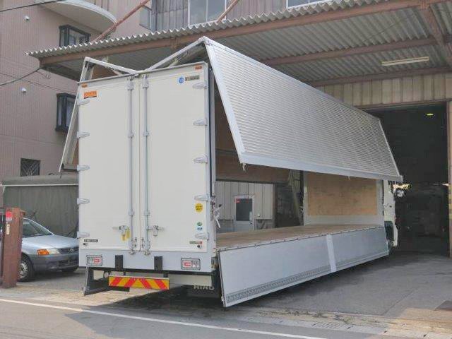 日野大型アルミウィング